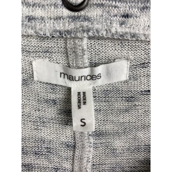 Maurices Women’s Gray Wht Knit Sweater Size Small Cute Snap Neck Boatneck Style - Picture 4 of 6